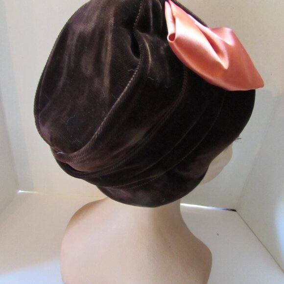 SALE Vintage Bucket Hat Brown Velvet Copper Satin Bow main image 9